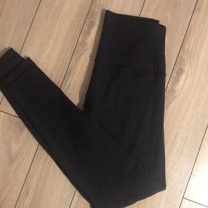 Lululemon black legging